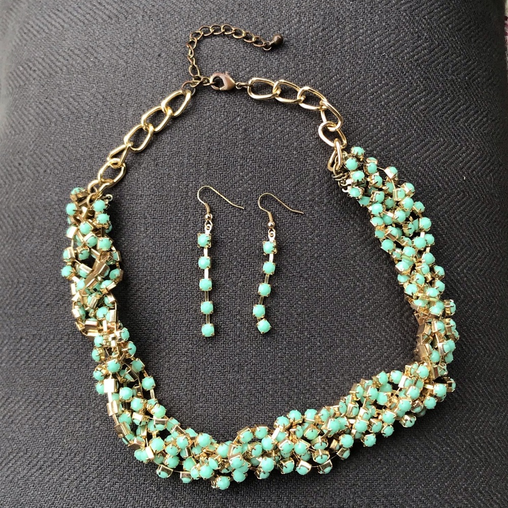 Aqua collar necklace & earring set